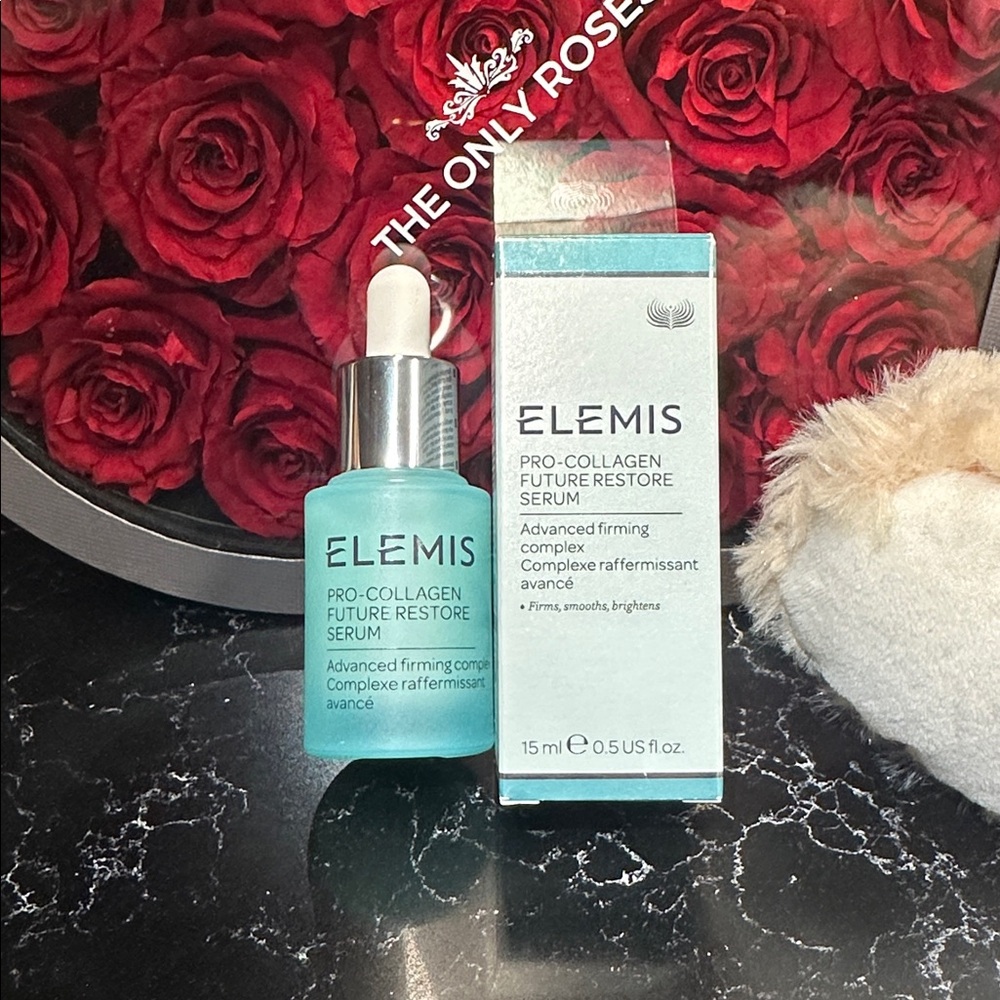 ELEMIS Pro-Collagen Serum in Aqua Blue